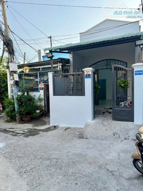Nhà 76m hẻm xe hơi đường Đình Phong Phú phường Tăng Nhơn Phú B, sổ hồng 4 tỷ hơn - 4