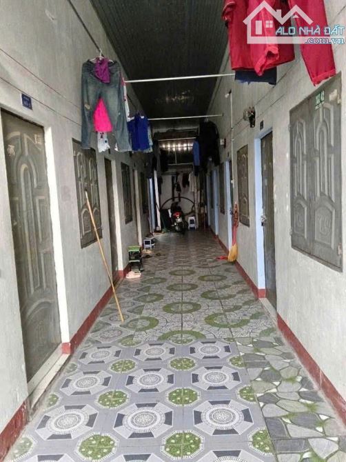 Cần tiền nên bán gấp dãy trọ ở  Tân Phú Trung- Củ Chi, DT 378m2, giá 980 triệu, có 8 phòng - 4