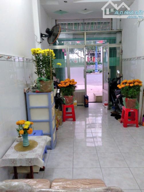 Bán nhà mặt đường Nguyễn Hữu Hào, P9, Q4, Tp. HCM - 4