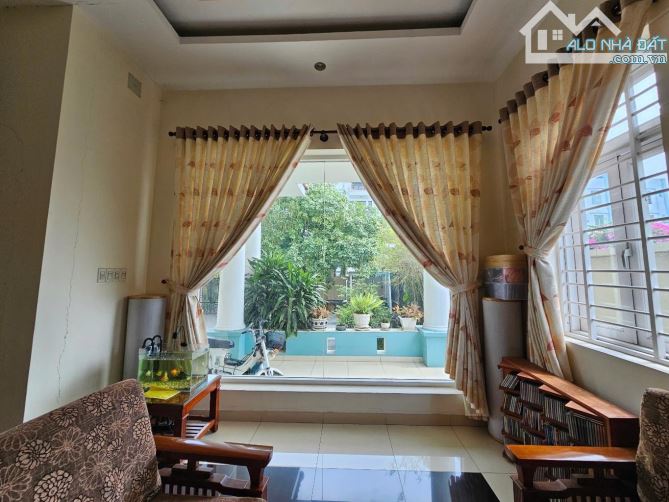 🏡 BIỆT THỰ - 379M2 - 2 TẦNG + SÂN THƯỢNG – TRUNG TÂM QUẬN 7 - CHỈ 26 TỶ - 4