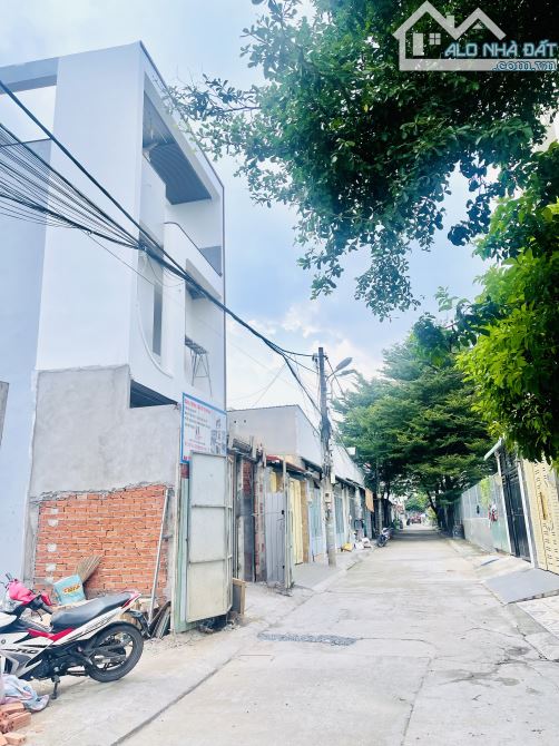 Bán lô ĐẤT cực đẹp Hẻm 6m Khu phân lô đường số 7 LINH TRUNG 120m2 Giá 8.9 Tỷ TL - 4