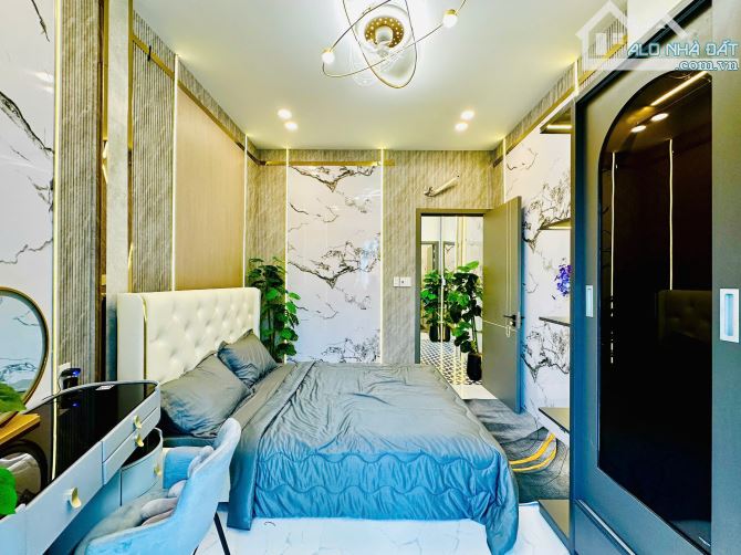 NHÀ MỚI 100% - HẺM XE HƠI VÀO TẬN NHÀ - SỔ HỒNG RIÊNG - CHỈ 5 TỶ 390 TRIỆU - 4