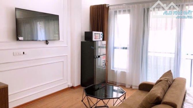 DOÃN KẾ THIỆN KINH DOANH OTO 7 CHỖ VÀO NHÀ , 6 TẦNG THANG MÁY FULL NỘI THẤT . - 4