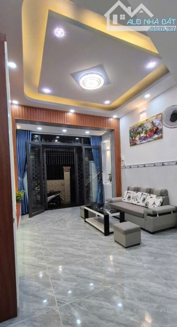 Bán nhà 3 tầng, sát MT Phạm Thế Hiển P5-Q8 - 4