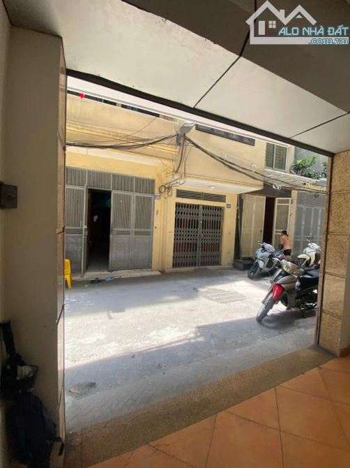 BÁN NHÀ PHÂN LÔ QUÂN ĐỘI VIP PHỐ  VĂN CAO, BA ĐÌNH, Ô TÔ, DT 50M2* 5 TẦNG* GIÁ 16.5 TỶ - 4