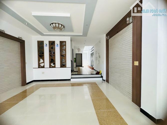 Siêu Phẩm HXH Lê Văn Sỹ 5,2 x15 – 5 Tầng, 7PN – DT 78m² – Giá Chỉ 17.5 Tỷ - 4