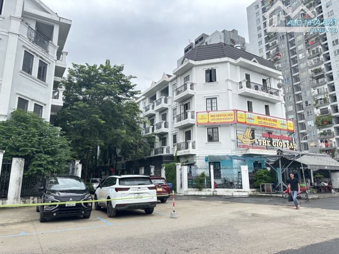 Hàng Hiếm -Phân Lô KĐTM ĐẠI KIM- 72m- 5 tầng xây thô- 26.5 tỷ-  VỈA HÈ - 4