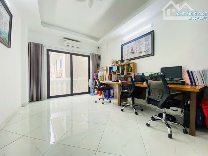 Nhà Đẹp Trung Tâm Quận Thanh Xuân, Phố Tô Vĩnh Diện, Dt 31m2 X 5 Tầng, Mt 3,6m. - 4