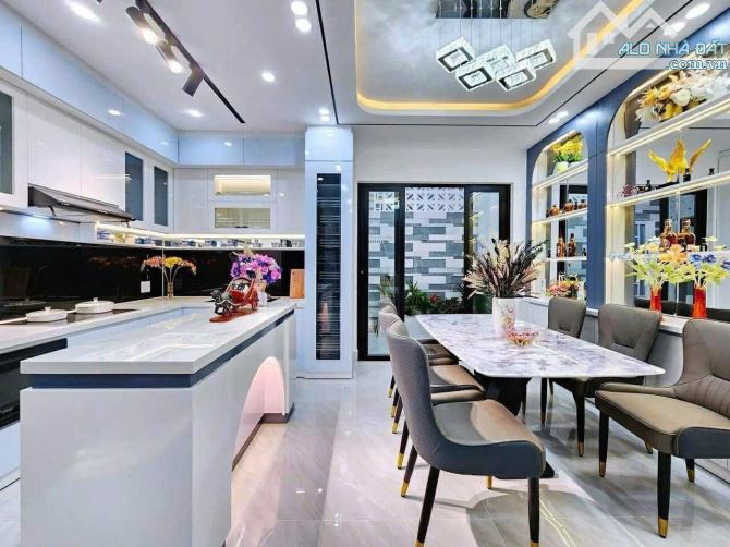 BÁN NHÀ MẶT TIỀN FULL NỘI THẤT PHỐ BIỂN NGUYỄN TẤT THÀNH - 4