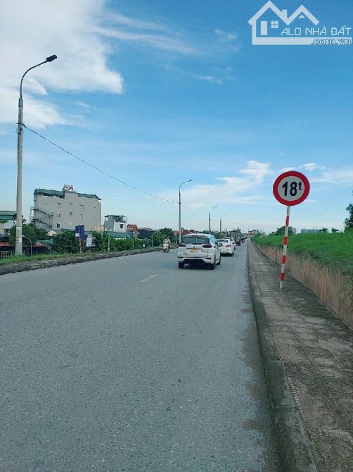💥⚡🔥Bán Đất Tặng Nhà 3 Tầng*450m + MT10m_Bát khối Đông Dư - Kinh Doanh Trục Chính ô tô Đỗ - 4