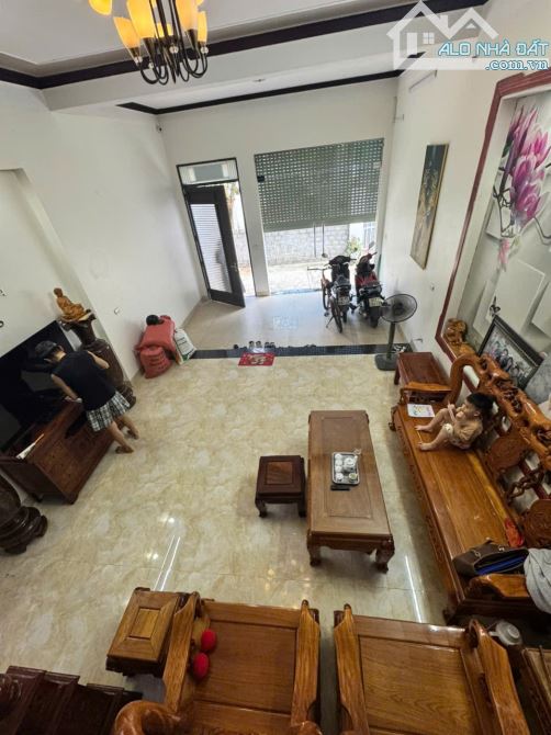 🏡 BÁN NHÀ 3 TẦNG ĐẸP LUNG LINH – THANH CHƯƠNG, PHƯỜNG QUẢNG THÀNH  ✨ Nhà mới đẹp, thiết k - 4