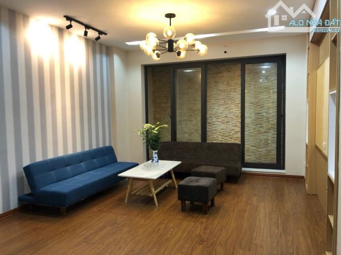 Bán nhà phố Cầu Giấy, 30m2, 2 tầng, gần phố, nhỉnh 5 tỷ (cực hiếm) - 4