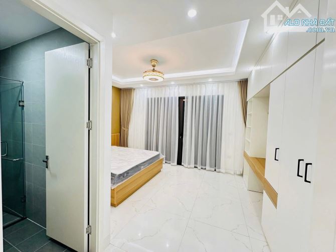 Bán nhà phân lô Hoàng Quốc Việt, Cầu Giấy 60m 6 tầng Thang máy MT5,1 GARA 2 mặt ngõ 25 tỷ - 4