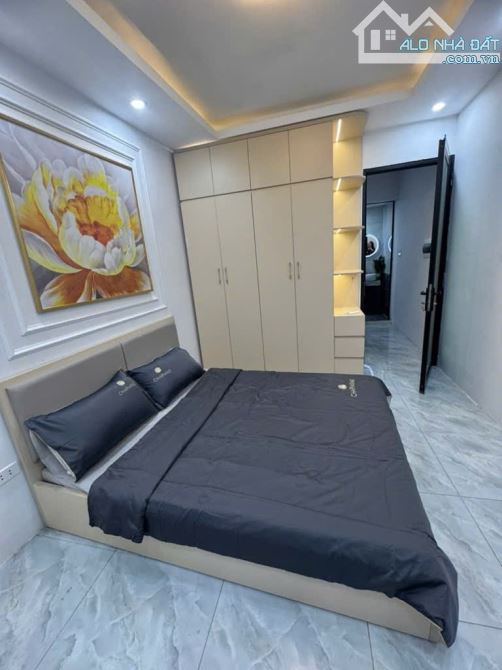 DUY NHẤT MỘT CĂN NHÀ PHỐ DƯƠNG VĂN BÉ 34M2 4 TẦNG NGÕ Ô TÔ TRÁNH 5M GIÁ  NHÚ 6 TỶ - 4