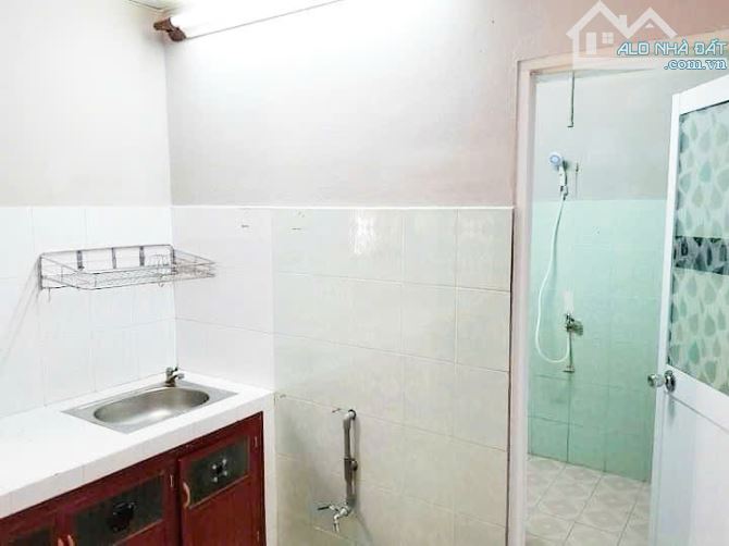 BÁN NHÀ 3 MẶT TIỀN HẺM ĐOÀN TRẦN NGHIỆP CHỈ 2TỶ5 GẦN BIỂN - 4