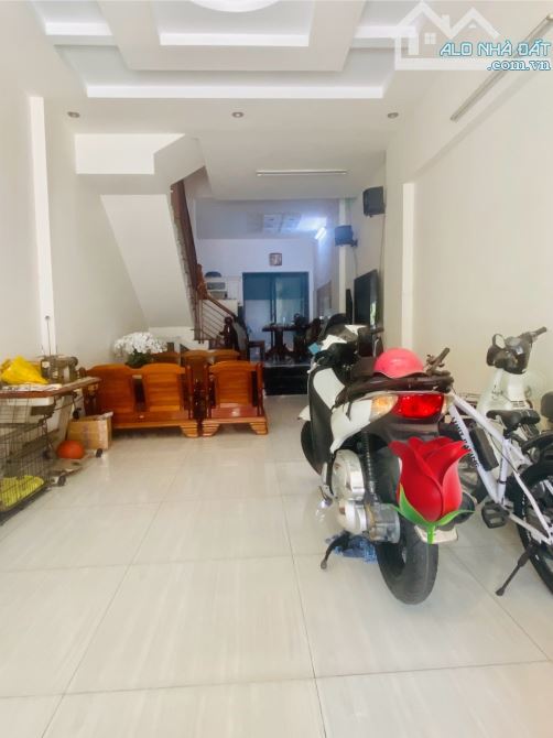 Nhà mặt tiền trung tâm Gò Vấp, gần sân bay, 68M2, 5 tầng, 12.3 tỷ - 4