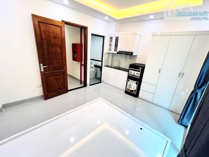 CHDV - TRẦN BÌNH - 53M x 7 TẦNG - THANG MÁY - Ô TÔ ĐỖ CỬA -16.5 TỶ. - 4