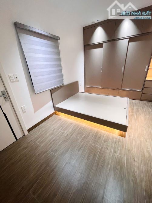 Số 1 về vị trí có tiền chưa chắc mua được là em  Nhà mới xây độc lập vị trí sát vỉa hè - 4