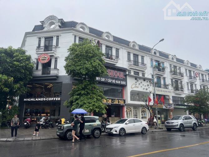 MẶT PHỐ VIP – 90M, 6M TIỀN, 4 TẦNG KD – VỈA HÈ RỘNG – KD TỐT NHẤT TRÂU QUỲ - 4