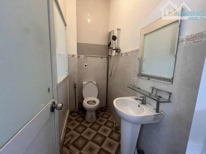 Bán gấp nhà mặt tiền Nguyễn Tri Phương – View công viên – Giá chỉ 17,5 tỷ! - 4