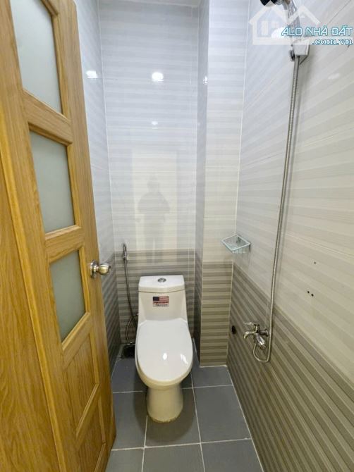 Nhà mới xây 3 tầng gần cầu Chánh Hưng P9 Q8 Giá 4,186 tỷ bớt lộc - 4