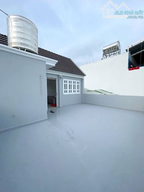 Bán Biệt Thự MT đường Số 9 KDC Ấp5 Pp ngay bến xe Q8 - 4