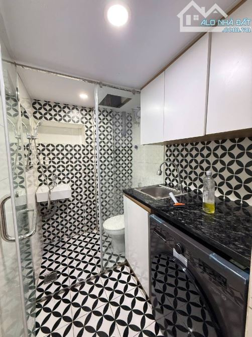 Bán căn hộ Tập Thể Phố Lê Quý Đôn Hai Bà Trưng 50m2- Siêu hiếm- Căn hộ mặt phố - Giá 2.85 - 4