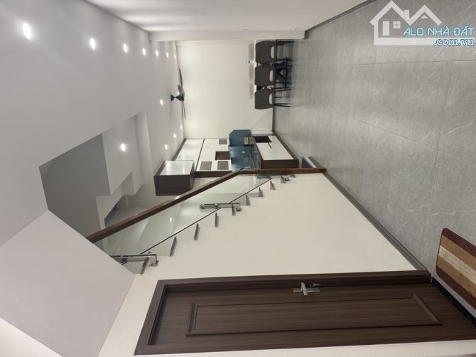 Bán nhà phố Ngọc Thụy 45m2- 4 tầng- 9 tỷ, ô tô,, hiếm trong tầm giá, gần cầu Chương Dương - 4