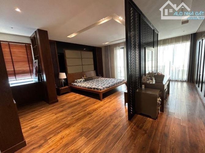 Bán Biệt Thự Phố Chùa Láng. Đống đa. Diện tích 121m. 5 tầng. Giá 44 tỷ - 4