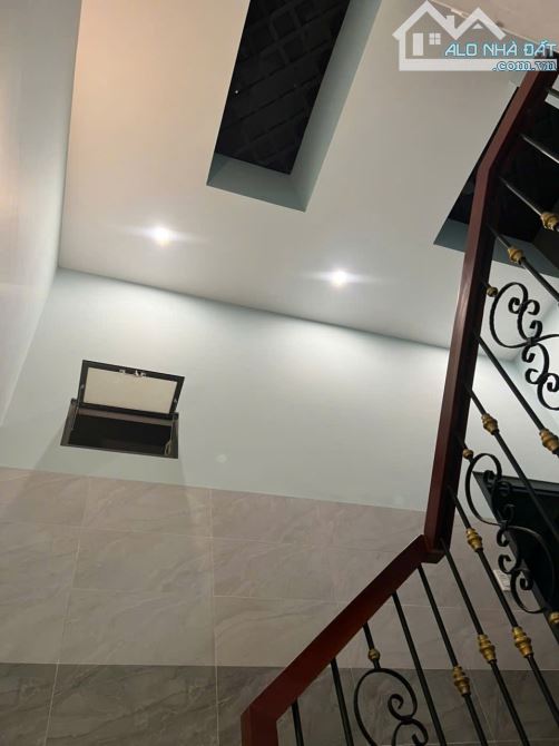 Bán nhà 1 trệt 2 lầu hoàn công KDC, p.Bình Hòa, Tp.Thuận An chỉ 5 tỷ 3 TL M7551 - 4