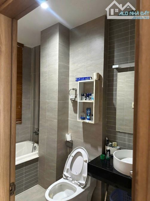 MẶT TIỀN KINH DOANH ĐỈNH CAO KHU VIP THẢO ĐIỀN - ĐƯỜNG 10M THÔNG KHẮP - CÁCH PHỐ ĐÊM 100M - 4