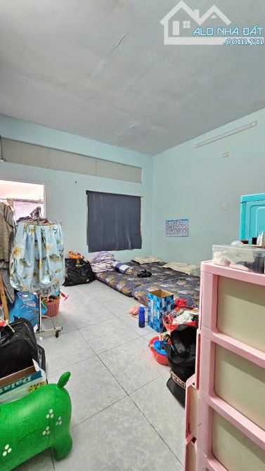 Bán Gấp nhà Đ số 3 BHH A gần Nguyễn Son hẻm 6m gần mặt tiền 40m2,2 Tầng Nhỉnh 3 tỷ - 4