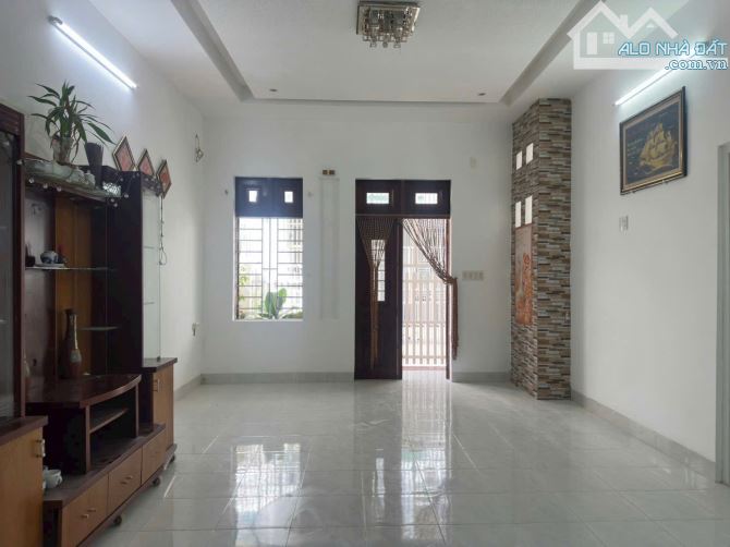 Bán nhà 80m2 ngang 7.4m Phường Vĩnh Hòa Nha Trang - 4