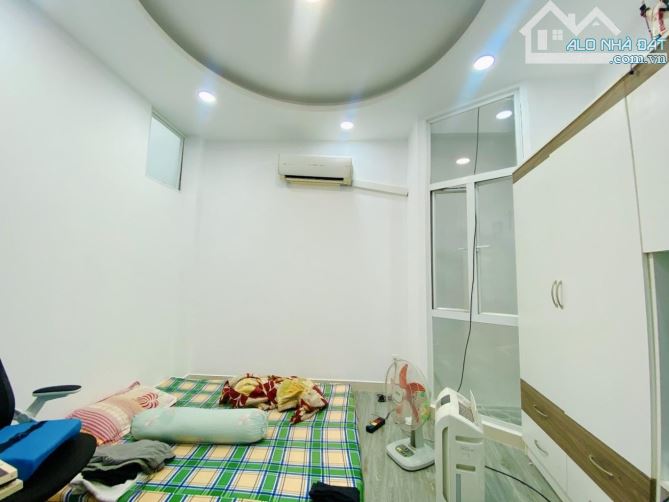 Nhà 4 tầng ngang 5.2m, gần chợ Phạm Văn Hai – Bùi Thị Xuân, Tân Bình, chỉ 9.8 tỷ - 4