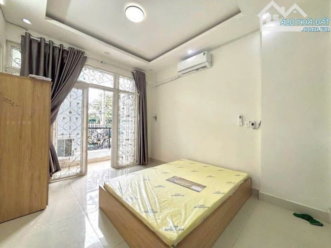 CHO THUÊ CĂN HỘ FULL NỘI THẤT QUẬN 4 - 4