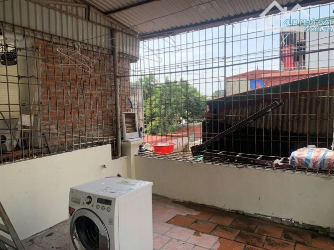 Cho thuê nhà ngõ 661 Bạch Đằng Chương Dương Hoàn Kiếm HN. DT 35m x 3.5 tầng, giá 7.5tr - 4
