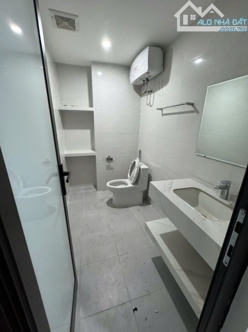 NHỈNH 27 TỶ, TÒA NHÀ VĂN PHÒNG NGHUYỄN KHẢ TRẠC, CẦU GIẤY, DT 55M, 8 TẦNG, MT4.3M - 5