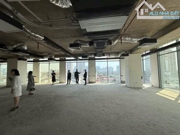Bán gấp Tòa Nhà Văn Phòng mặt phố Võ Chí Công 500m2 x 12 tầng, MT 20m, Giá  219 Tỷ - 5