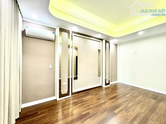 Bán gấp nhà riêng, đẹp long lanh ngõ 181 trần phú Hà Đông 35m, lô góc, giá siêu đầu tư - 5