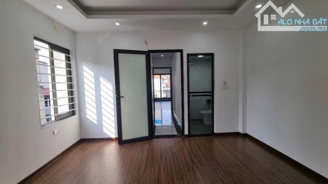VÕ CHÍ CÔNG CẦU GIẤY 60m 6T MT5.5m 12 TỶ NHÀ ĐẸP THANG MÁY 8PN KHÉP KÍN - 5