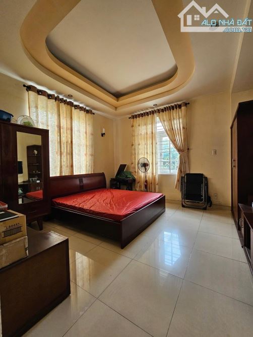 🏡 BIỆT THỰ - 379M2 - 2 TẦNG + SÂN THƯỢNG – TRUNG TÂM QUẬN 7 - CHỈ 26 TỶ - 5