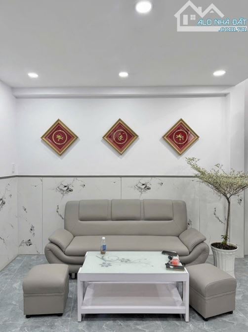 NHÀ 2 TẦNG - FULL NỘI THẤT - 37M2 - TRẦN THÁNH TÔNG TÂN BÌNH - 3.3 TỶ - 5
