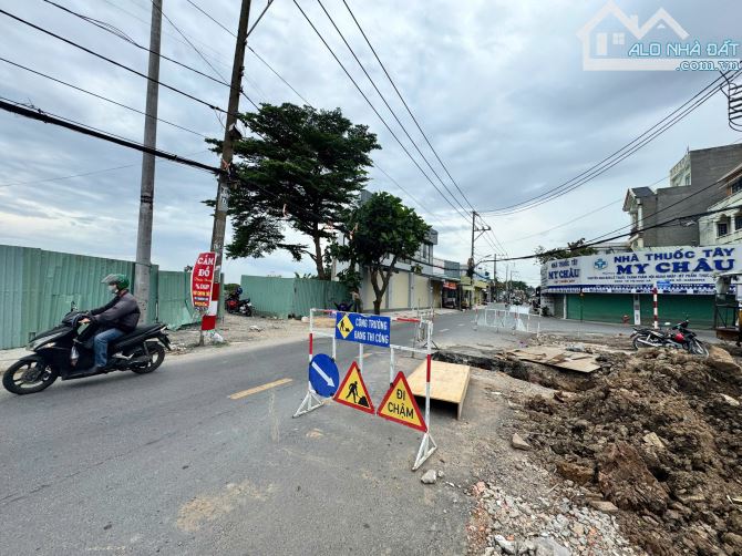 Bán 3527 m2 giá 100 tỷ (thương lượng) đất giáo dục mặt tiền đường Trịnh Thị Miếng xã Thới - 5