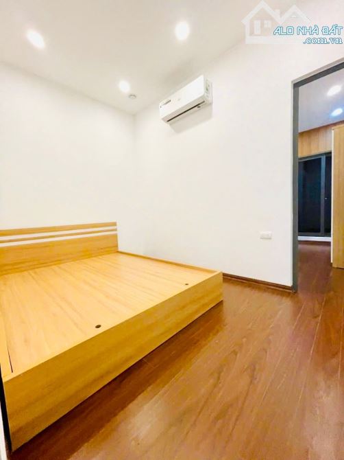BÁN TẬP THỂ TẦNG 2  XÀ PHÒNG HÀ NỘI,  NGUYỄN TRÃI, THANH XUÂN – 90M² – 3PN. 3,48 TỶ - 5