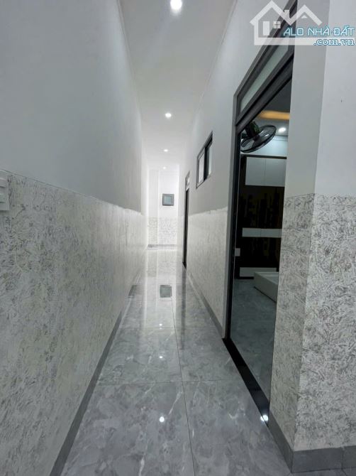 BÁN NHÀ XÂY KIÊN CỐ HẺM 184/29/… ĐỒNG KHỞI - TÂN LỢI. DT 5x29m - SỔ HỒNG THỔ CƯ - 5
