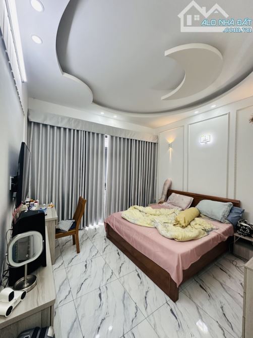 👉 BÁN NHÀ B TÂN NHÀ ĐẸP FULL NỘI THẤT – 2 SÂN THƯỢNG – MẶT  LIÊN KHU 5-6 🌟 - 5