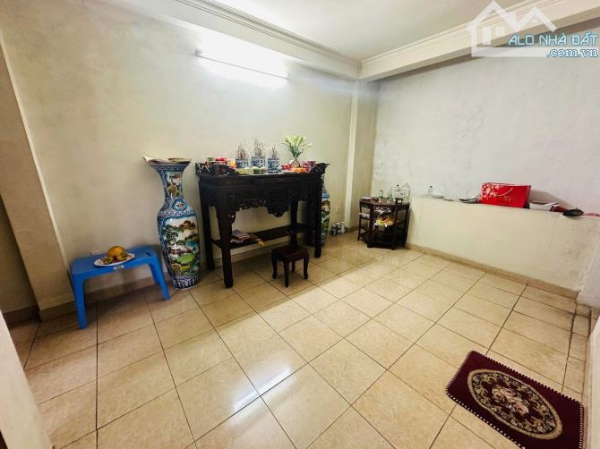 BÁN NHÀ TRẦN DUY HƯNG CẦU GIẤY PHÂN LÔ ÔTÔ ĐỖ CỬA TẶNG NỘI THẤT Ở NGAY DT40M 5T 15,5 TỶ - 5