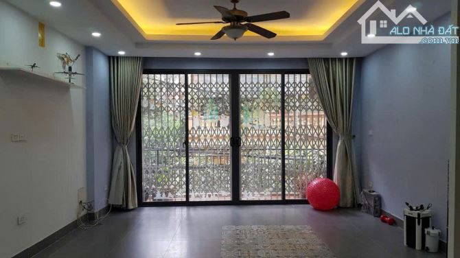 NHÀ 5 TẦNG MỚI SIÊU ĐẸP 40M² 12 PHÒNG KHÉP KÍN LẠC LONG QUÂN 14.5 TỶ TÂY HỒ - 5