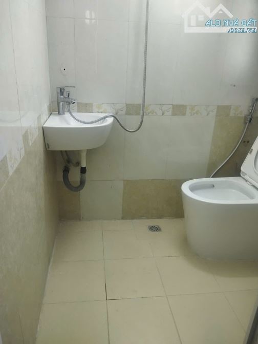 CHO THUÊ nhà 35m2x 4 tầng, 3pn, 3vs ngõ thông ô tô gần Cột Cờ Hà Nội, Lăng Bác - 5