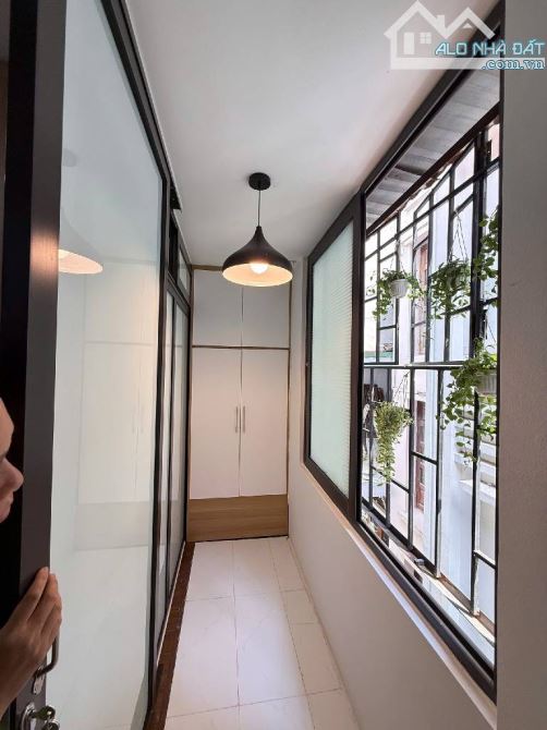 Bán căn hộ Tập Thể Phố Lê Quý Đôn Hai Bà Trưng 50m2- Siêu hiếm- Căn hộ mặt phố - Giá 2.85 - 5